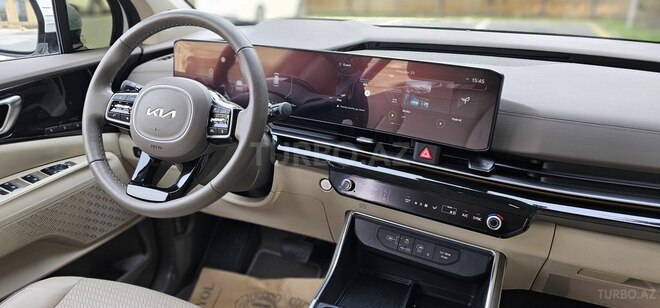 Kia Carnival-9