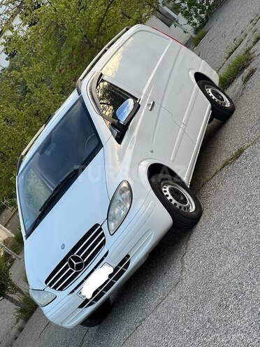 Mercedes Vito 111 2010, 240,000 km - 2.2 l - Bakı