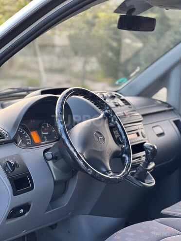 Mercedes Vito 111 2010, 240,000 km - 2.2 l - Bakı