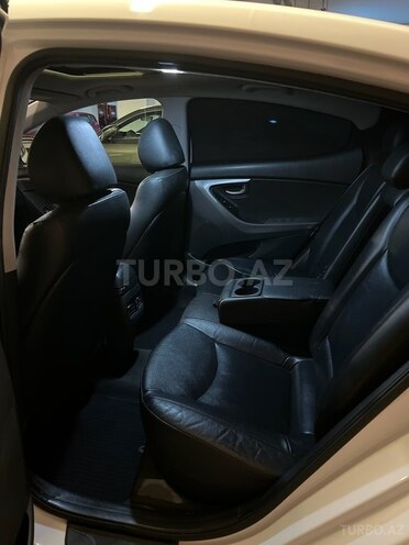 Hyundai Elantra 2014, 200,000 km - 1.8 л - Bakı