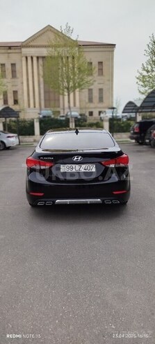 Hyundai Elantra 2013, 241,402 km - 1.8 l - Quba