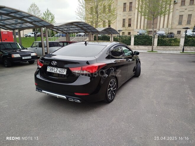 Hyundai Elantra 2013, 241,402 km - 1.8 l - Quba