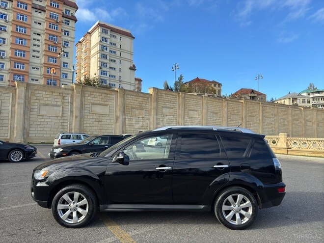 Mitsubishi Outlander 2010, 234,000 km - 3.0 l - Bakı