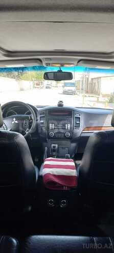Mitsubishi Pajero 2008, 201,976 km - 3.0 l - Bakı