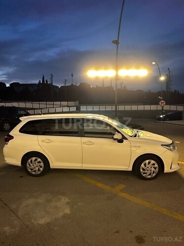 Toyota Corolla Fielder 2019, 140,000 km - 1.5 l - Bakı