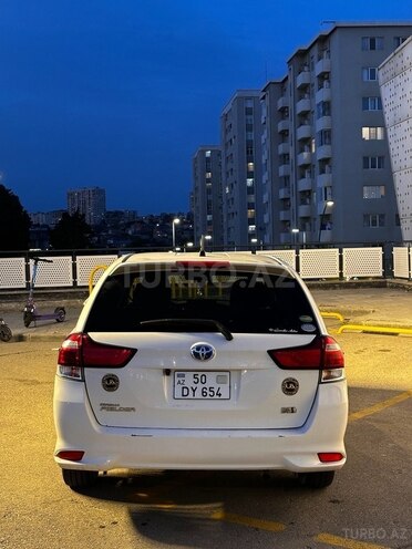 Toyota Corolla Fielder 2019, 140,000 km - 1.5 l - Bakı