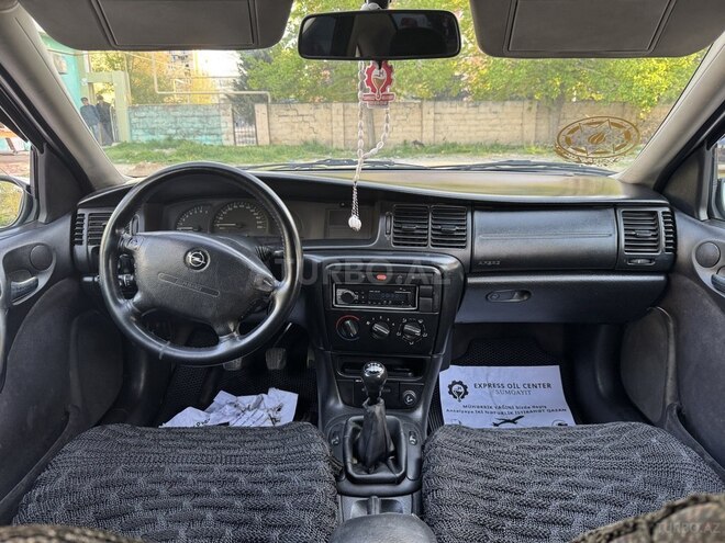 Opel Vectra 1999, 500,000 km - 1.8 l - Bakı
