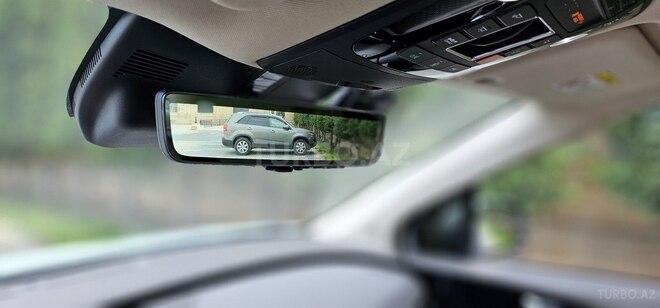 Kia Carnival-22