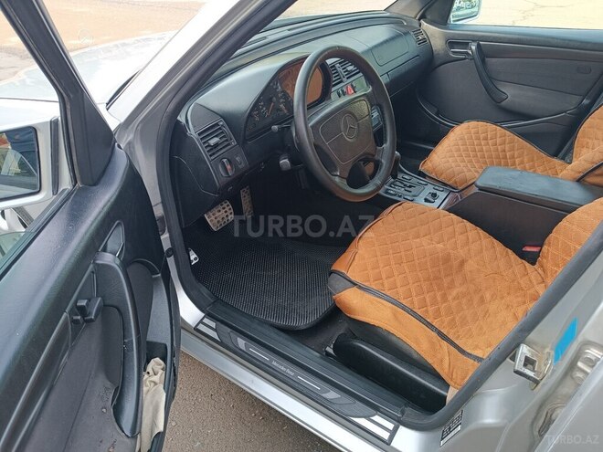 Mercedes C 200 1998, 250,000 km - 2.0 л - Masallı