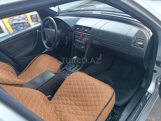 Mercedes C 200 1998, 250,000 km - 2.0 л - Masallı