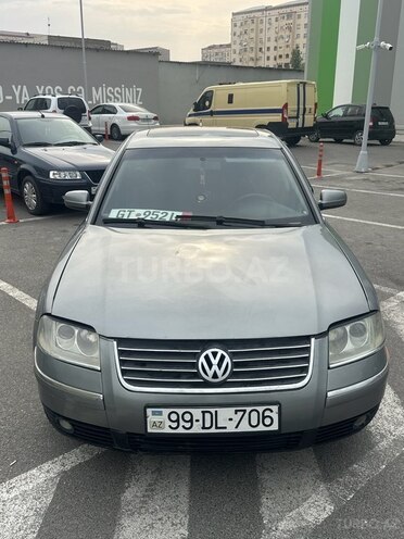 Volkswagen Passat 2003, 245,000 km - 1.8 l - Sumqayıt