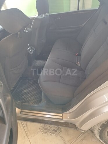 Mercedes E 240 1999, 328,000 km - 2.4 l - Bakı