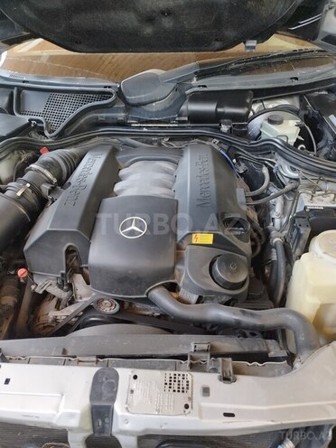 Mercedes E 240 1999, 328,000 km - 2.4 l - Bakı