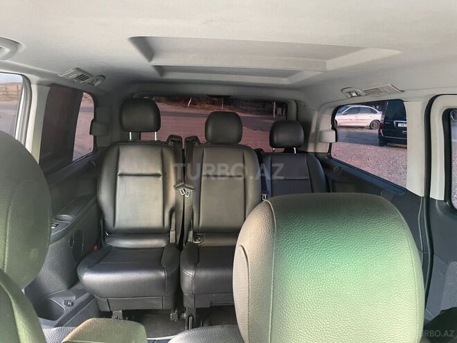Mercedes Viano-4