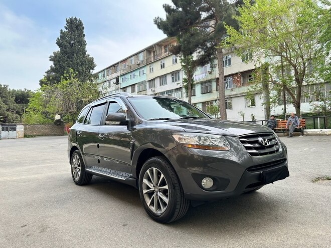 Hyundai Santa Fe 2010, 226,000 km - 2.0 l - Bakı