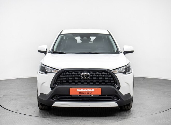 Toyota Corolla Cross-1