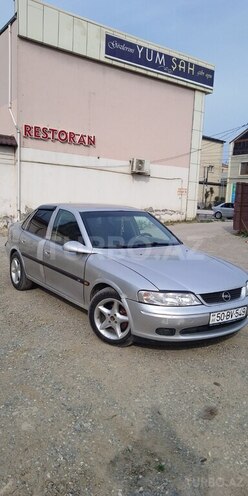 Opel Vectra 2016, 354,523 km - 1.8 l - Bakı