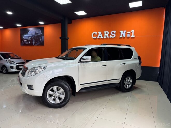 Toyota Land Cruiser Prado-4