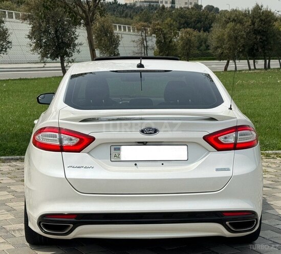 Ford Fusion (North America) 2014, 195,000 km - 1.5 л - Bakı