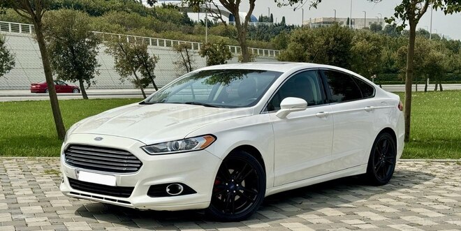 Ford Fusion (North America) 2014, 195,000 km - 1.5 л - Bakı