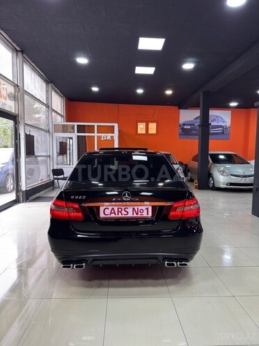 Mercedes E 220 d 2011, 221,000 km - 2.2 l - Sumqayıt