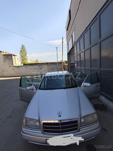 Mercedes C 200 1994, 406,000 km - 2.0 l - Bakı