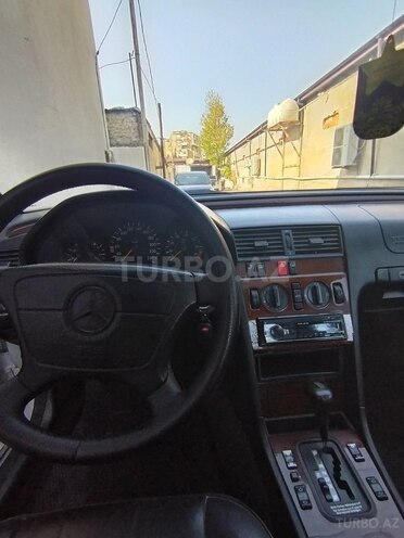 Mercedes C 200 1994, 406,000 km - 2.0 l - Bakı