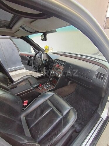 Mercedes C 200 1994, 406,000 km - 2.0 l - Bakı