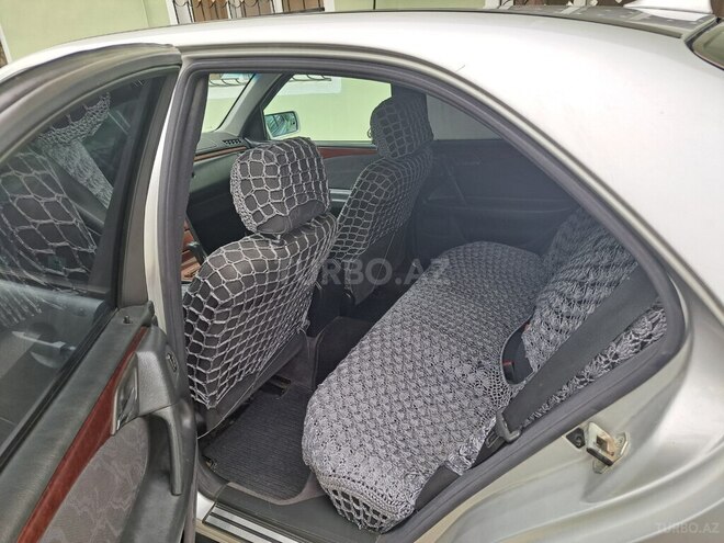 Mercedes E 220 d 1999, 412,000 km - 2.2 л - Qazax