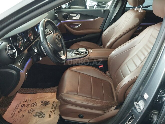 Mercedes E 220 d 2018, 131,000 km - 2.2 l - Bakı