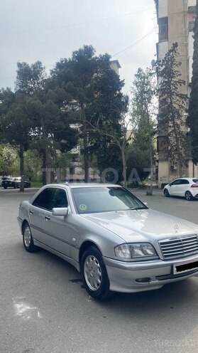 Mercedes C 180 1999, 352,000 km - 1.8 л - Bakı