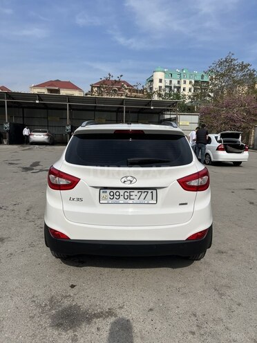 Hyundai ix35 2013, 104,000 km - 2.0 l - Bakı