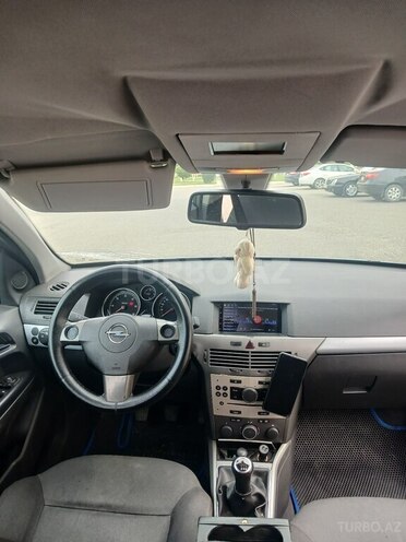Opel Astra 2006, 322,314 km - 1.3 l - Bakı