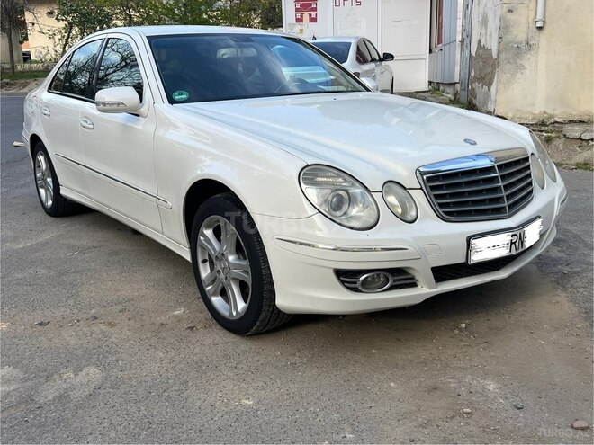 Mercedes E 220 d-2