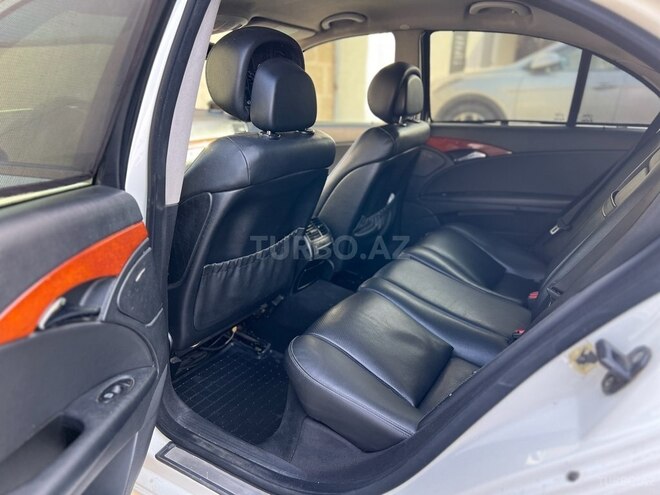 Mercedes E 220 d-10