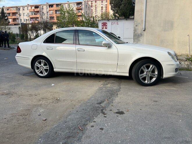 Mercedes E 220 d-16