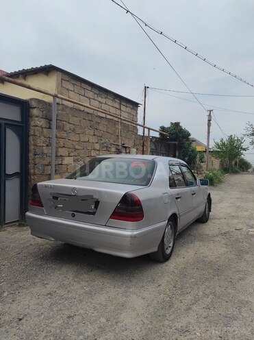 Mercedes C 200 1995, 367,907 km - 2.0 l - Bakı