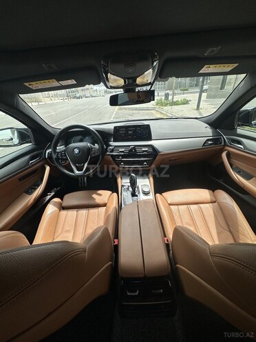 BMW 520 2017, 178,000 km - 2.0 l - Bakı