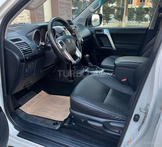 Toyota Land Cruiser Prado 2014, 150,000 km - 2.7 л - Bakı