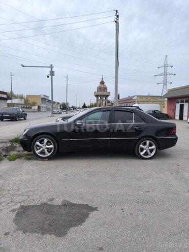 Mercedes C 200 2001, 237,000 km - 2.0 l - Xaçmaz