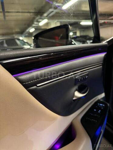 Lexus ES 300h 2021, 63,000 km - 2.5 l - Bakı