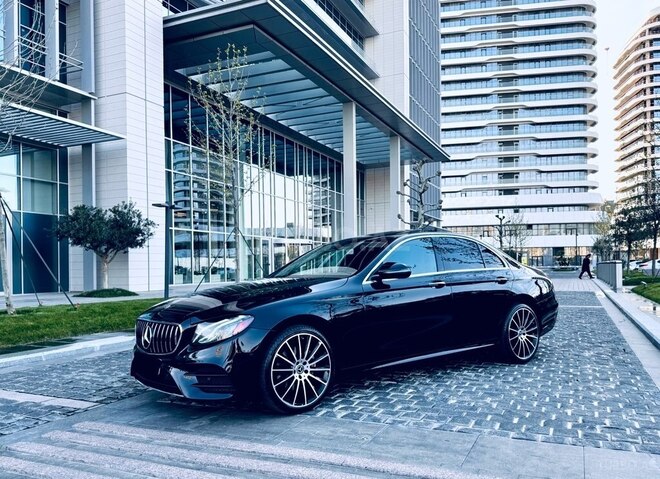 Mercedes E 300 2018, 60,000 km - 2.0 l - Bakı
