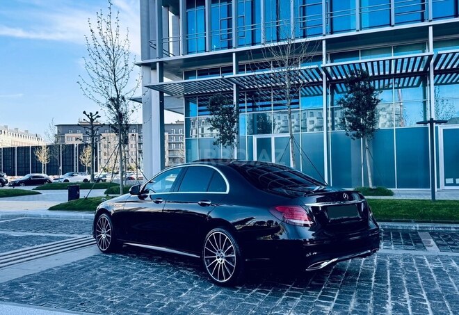 Mercedes E 300 2018, 60,000 km - 2.0 l - Bakı