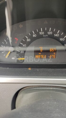 Mercedes Vito 115 2006, 389,763 km - 2.2 л - Saatlı