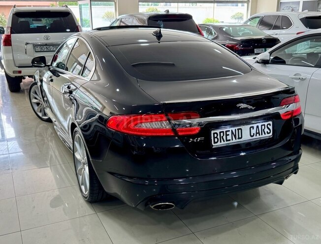 Jaguar XF-11