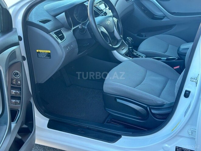 Hyundai Elantra 2015, 162,000 km - 1.8 l - Bakı