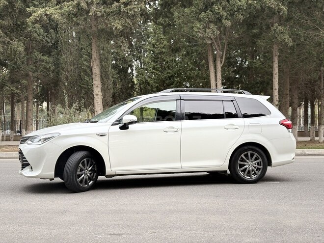 Toyota Corolla Fielder 2015, 198,428 km - 1.5 l - Bakı
