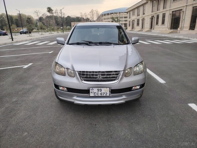 Mitsubishi Airtrek 2003, 267,000 km - 2.0 l - Sumqayıt