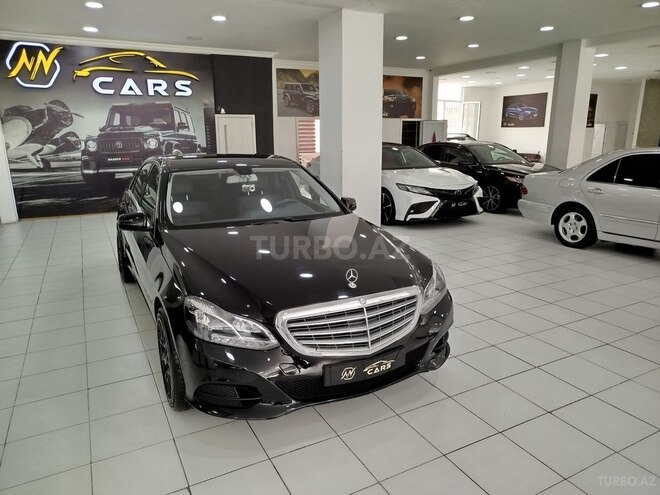 Mercedes E 200-2