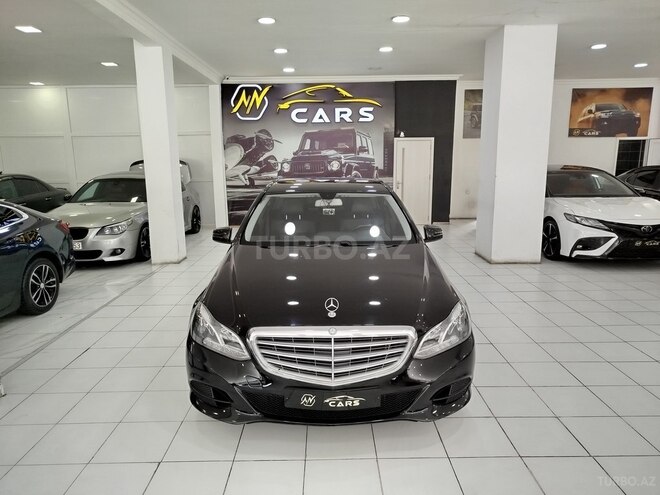 Mercedes E 200-1